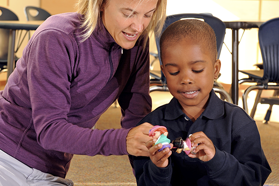 Monarch preschool student with Autism Spectrum Disorder using visual supports